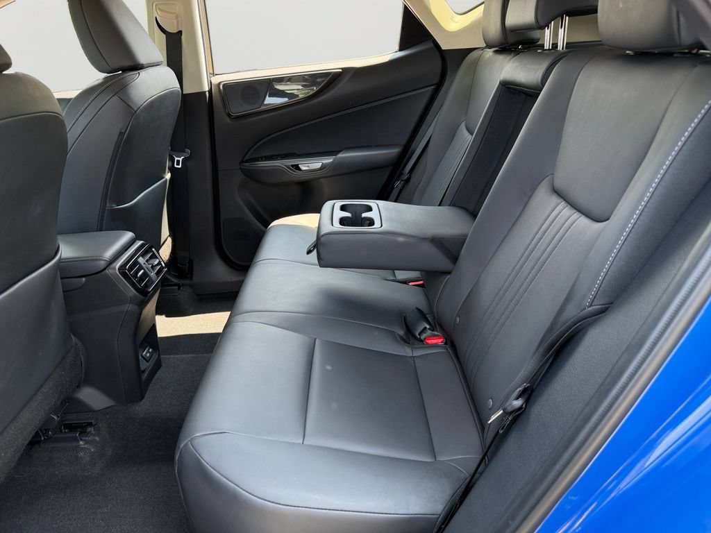 Certified 2025 Lexus NX 250 FWD w/ Accessory Package (Z2) image 11