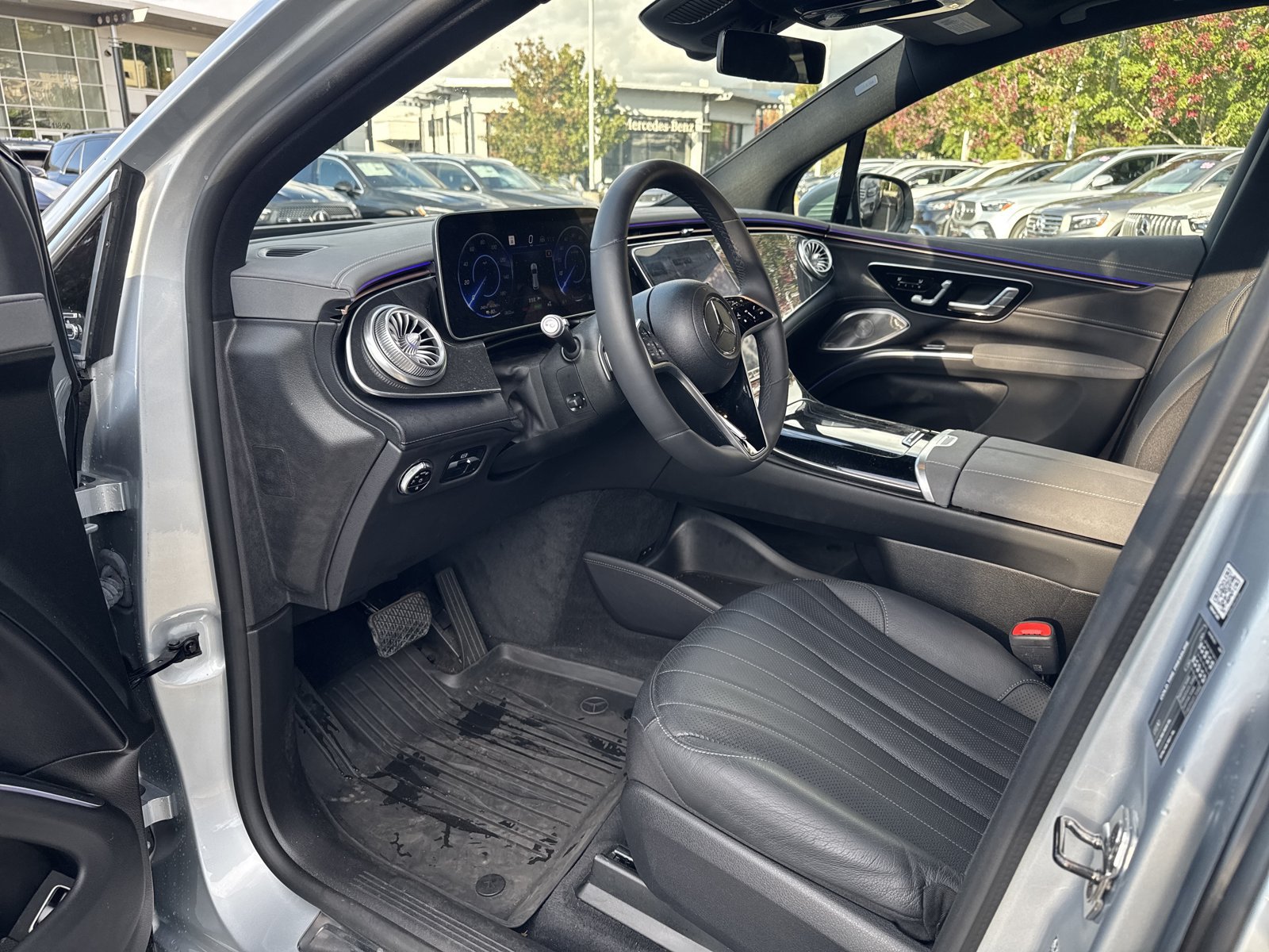 Certified 2023 Mercedes-Benz EQS 450+ 4MATIC SUV image 17