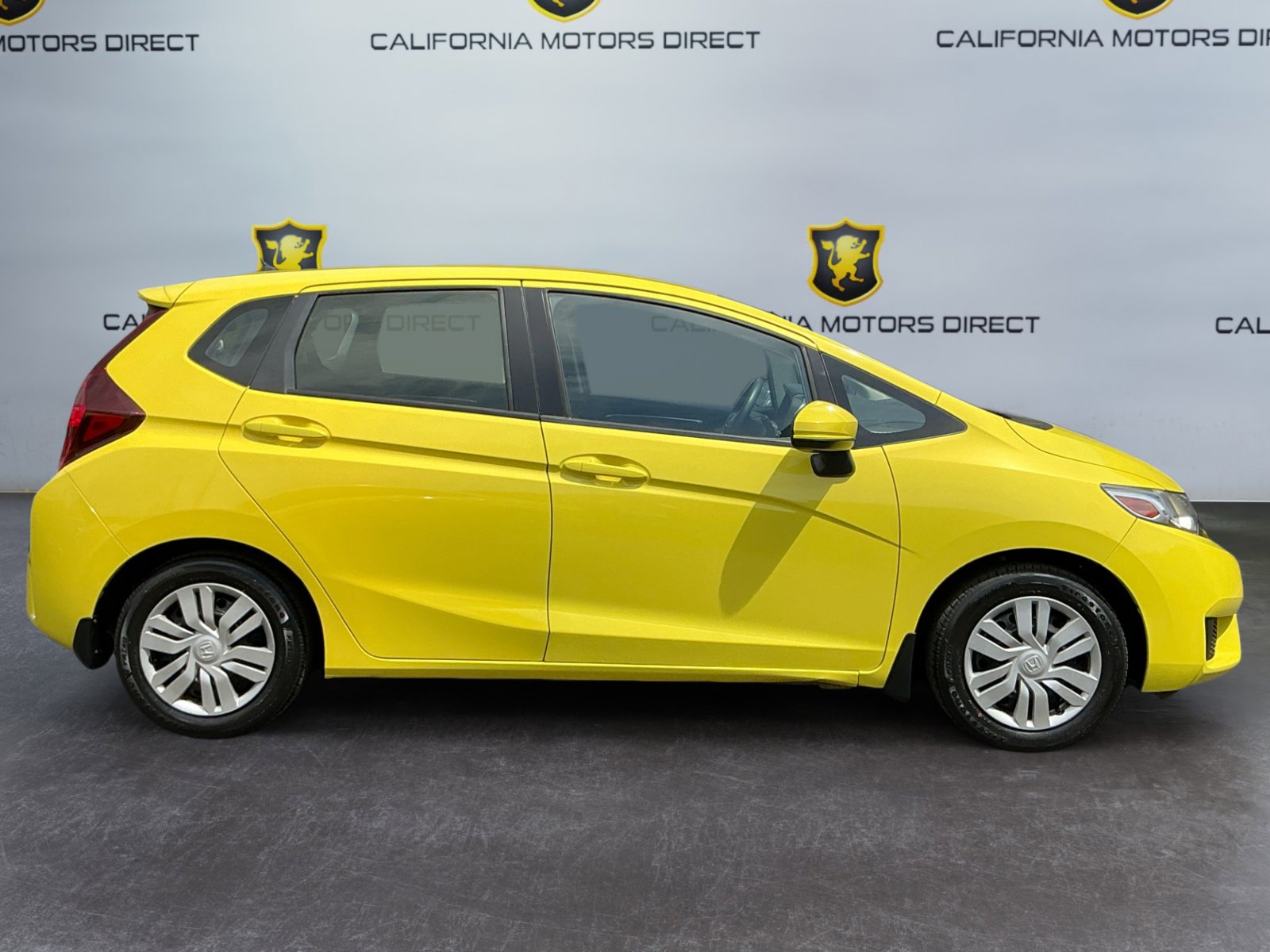 Used 2016 Honda Fit LX image 4