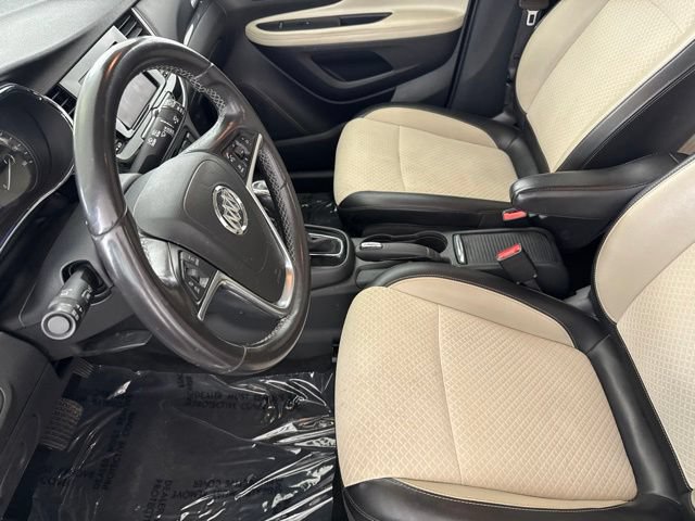 Used 2022 Buick Encore Preferred w/ Safety Package II AWD/4WD image 22