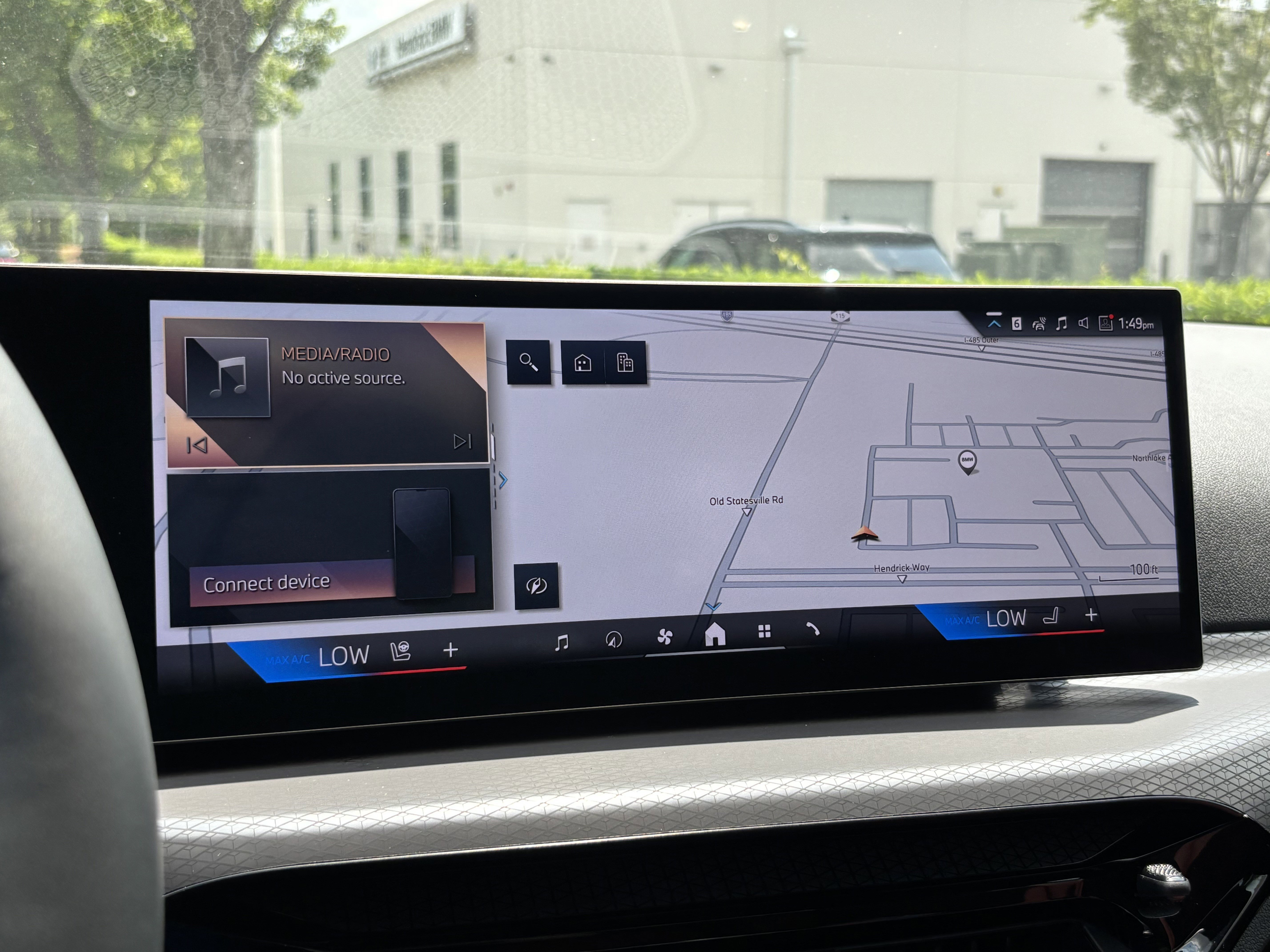 Used 2025 BMW 230i Coupe w/ M Sport Package image 27