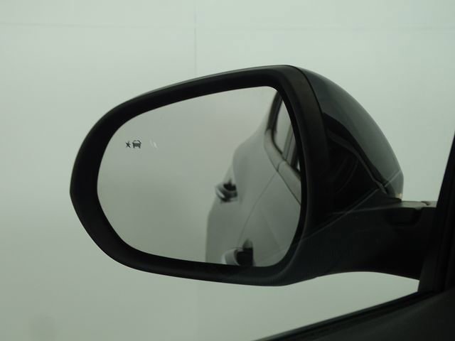 Used 2021 Buick Encore GX Select w/ Experience Buick Package image 32