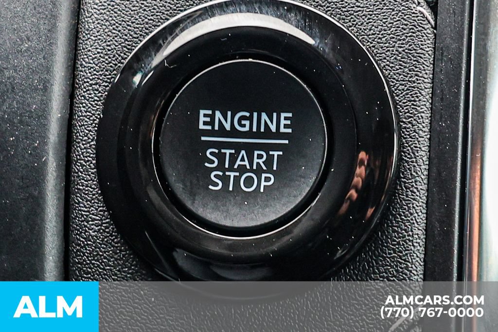 Used 2025 Ford Expedition Platinum AWD/4WD image 48