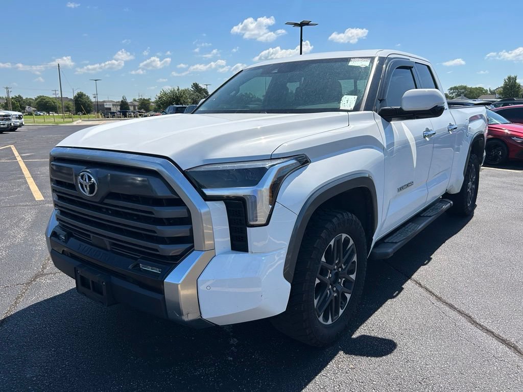 Used 2022 Toyota Tundra Limited w/ Power Package AWD/4WD image 3