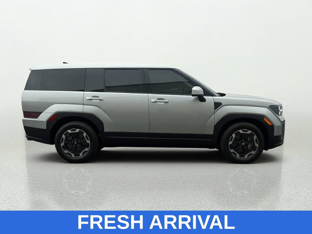 Used 2024 Hyundai Santa Fe SE FWD image 8