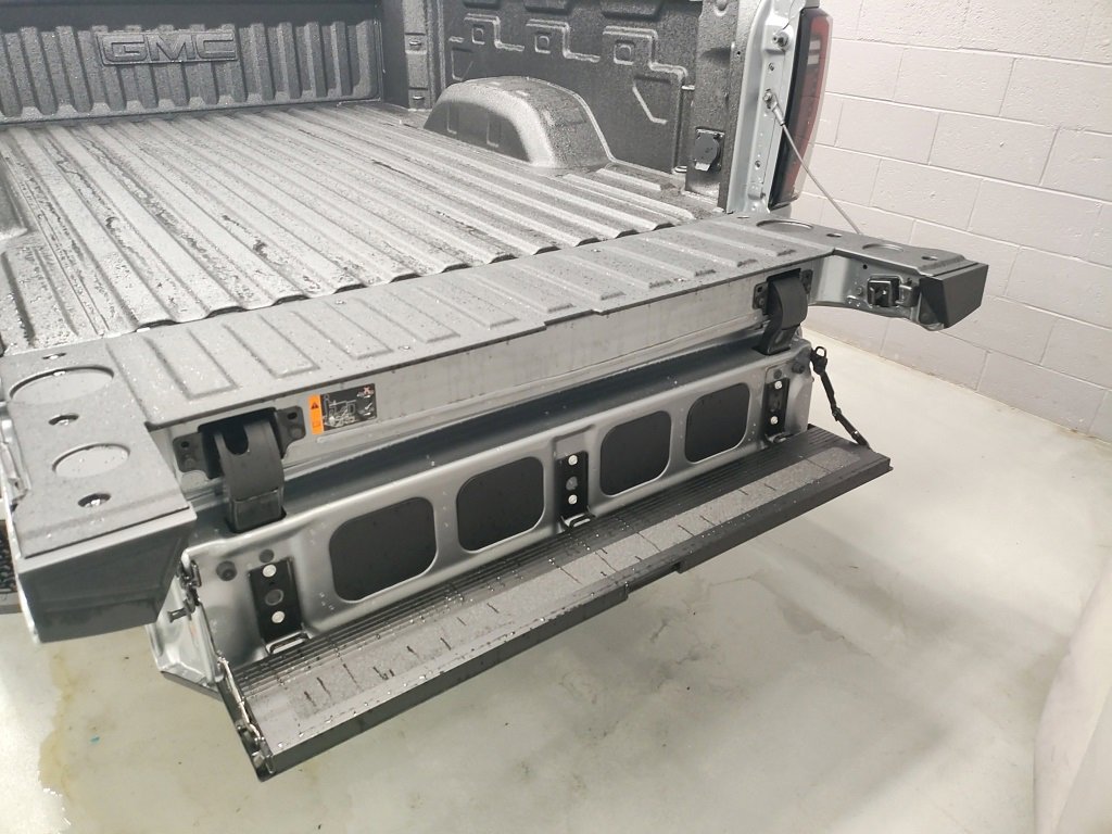 New 2026 GMC Sierra 2500 AT4 w/ Technology Package image 22