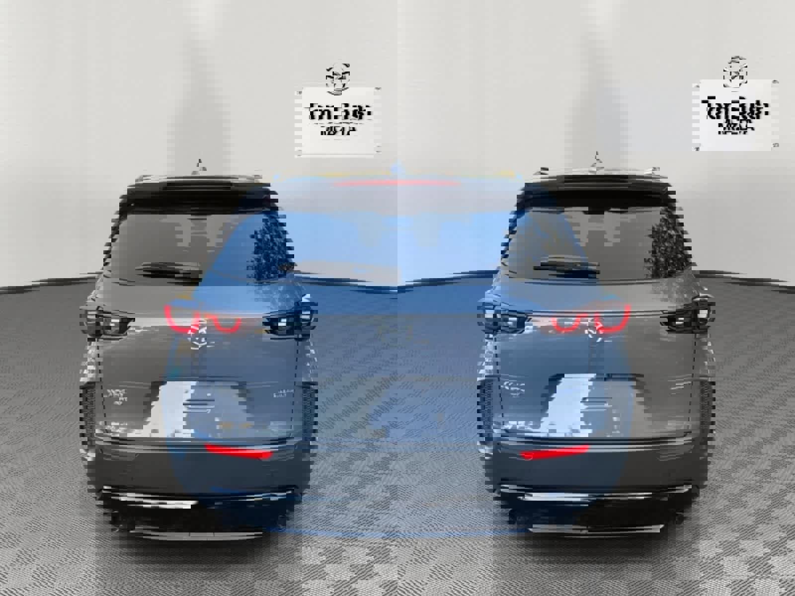 Certified 2025 MAZDA CX-50 AWD 2.5 Hybrid w/ Premium Pkg image 4