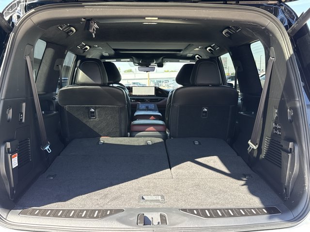 Used 2026 INFINITI QX80 Autograph AWD/4WD image 12