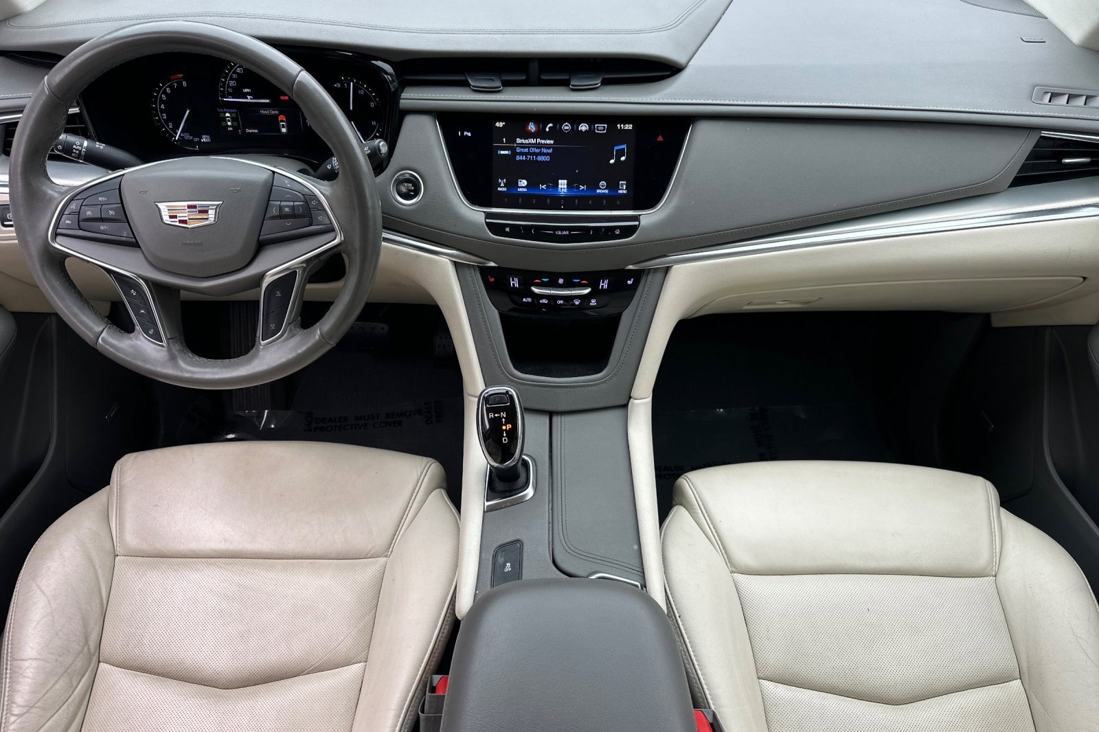 Used 2018 Cadillac XT5 Luxury w/ Driver Awareness Package image 17