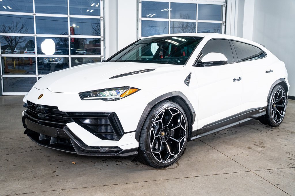 Used 2024 Lamborghini Urus Performante image 11