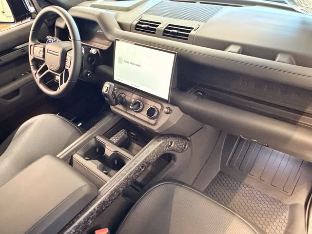New 2026 Land Rover Defender 110 OCTA AWD/4WD image 11