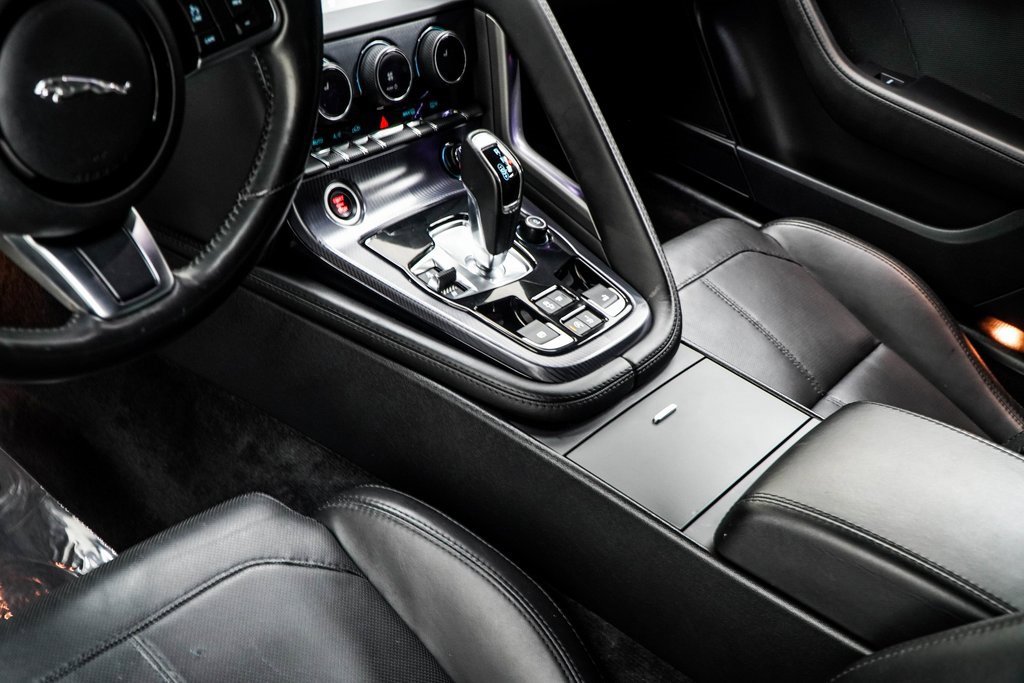 Used 2021 Jaguar F-TYPE R-Dynamic image 17