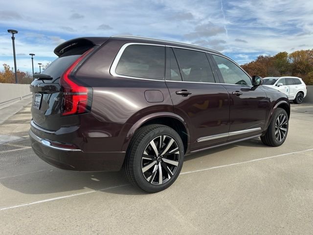 New 2026 Volvo XC90 B6 Core w/ Protection Package Premier image 7