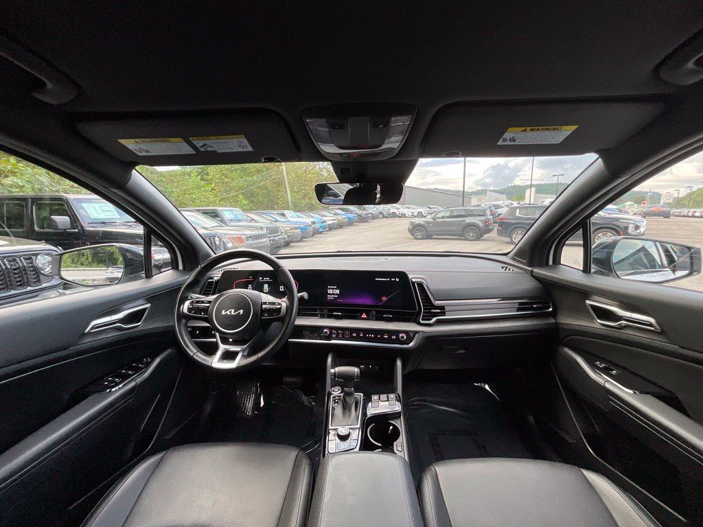 Used 2025 Kia Sportage X-Line AWD/4WD image 15