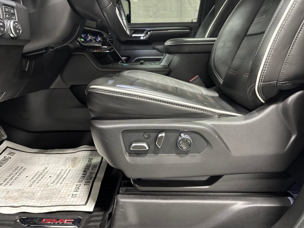 Used 2026 GMC Sierra 2500 AT4X AWD/4WD image 12