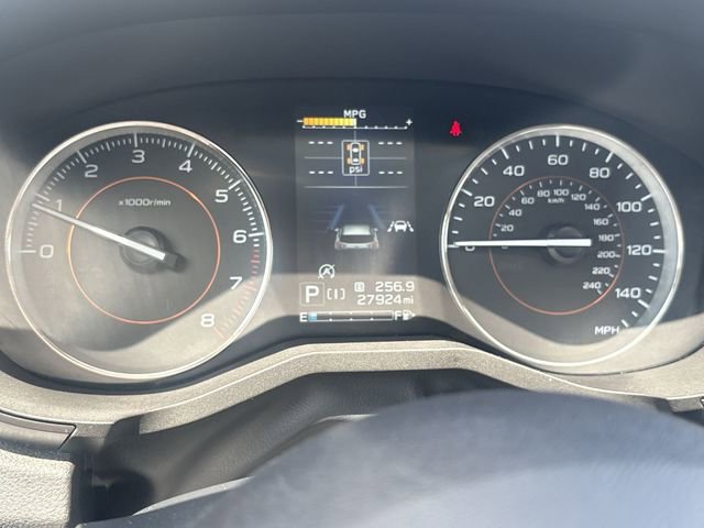 Used 2020 Subaru Crosstrek 2.0i Limited w/ Moonroof Package w/Navigation image 15