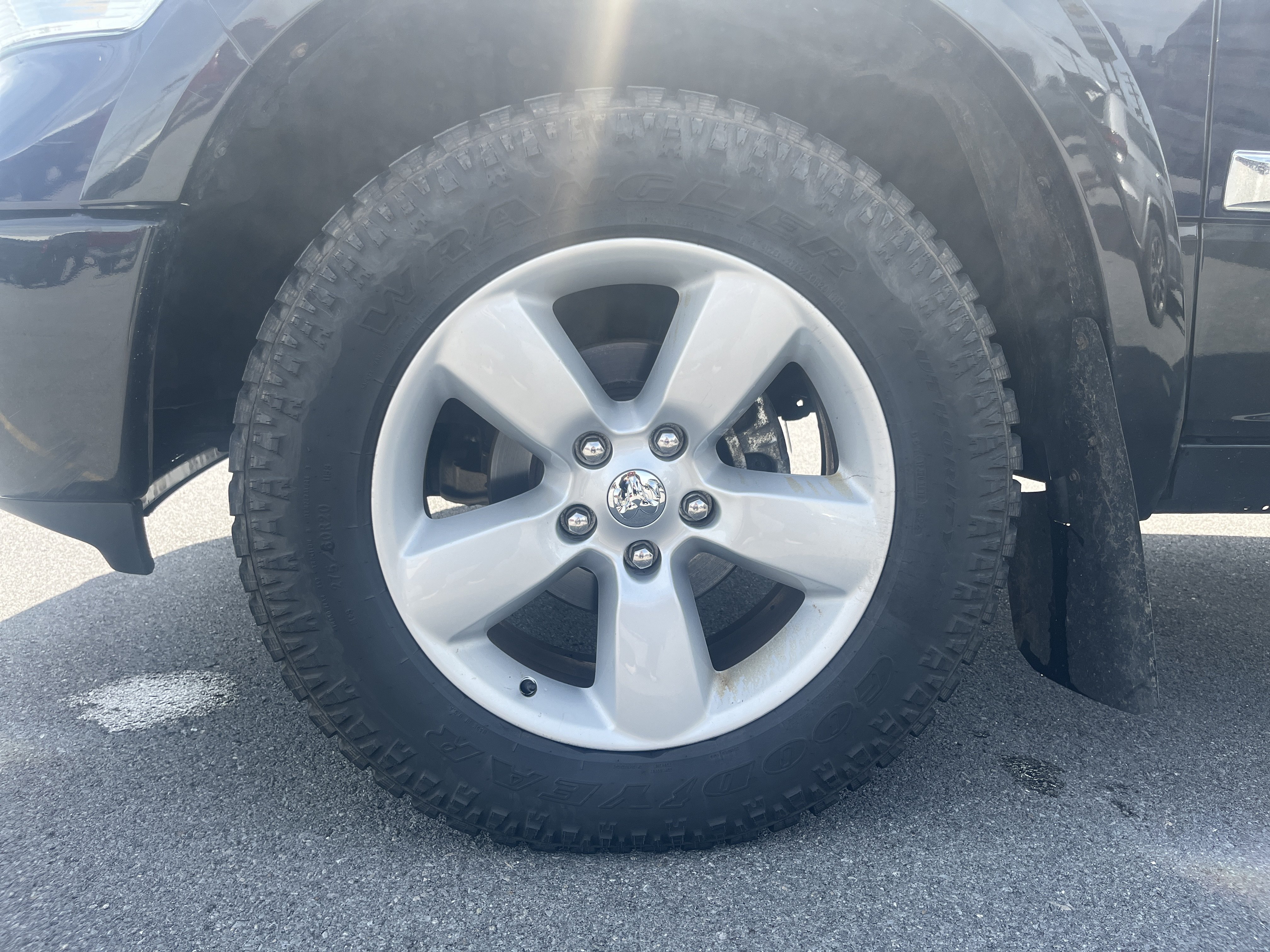 Used 2015 RAM 1500 Outdoorsman AWD/4WD image 16