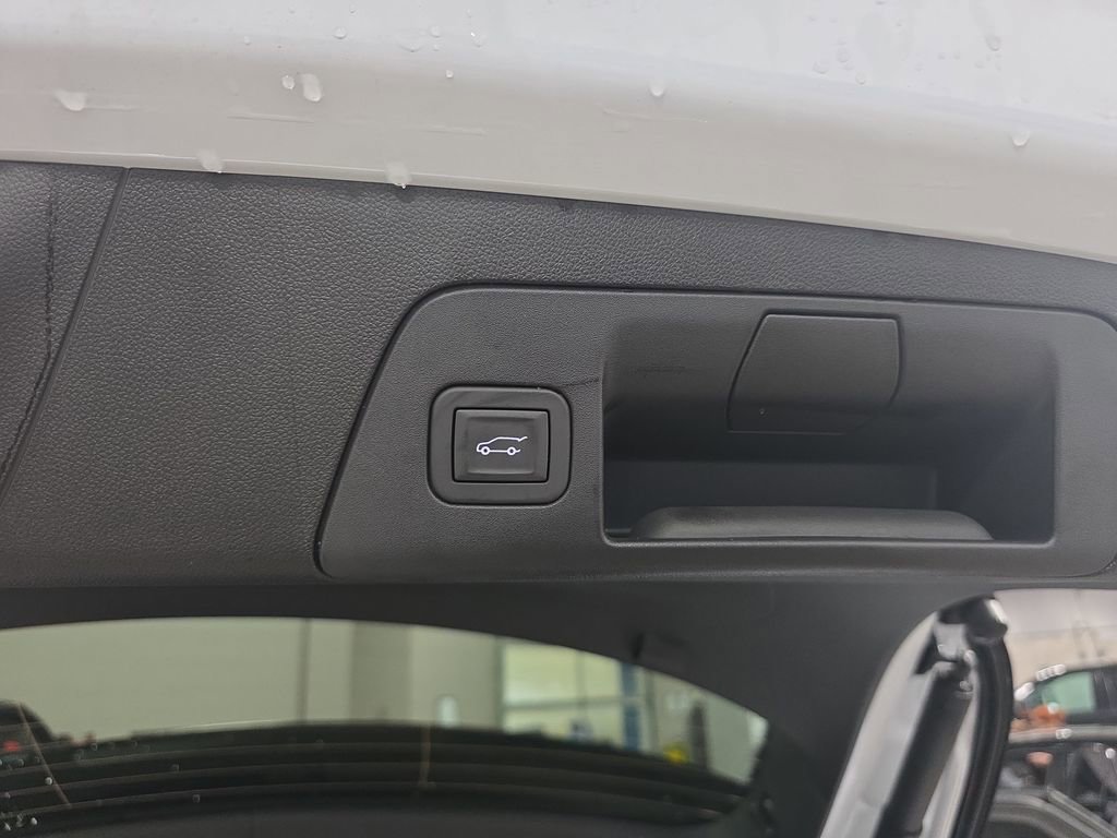 New 2026 Buick Envision Sport Touring image 13