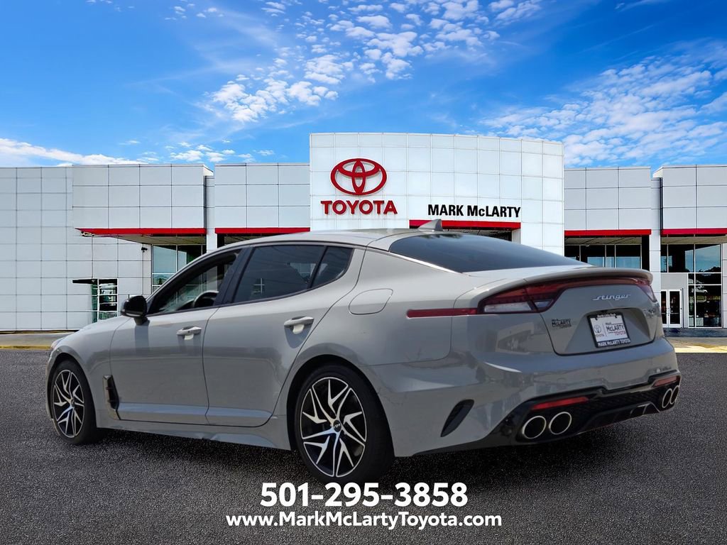 Used 2022 Kia Stinger GT-Line w/ Sun & Sound Package RWD image 3