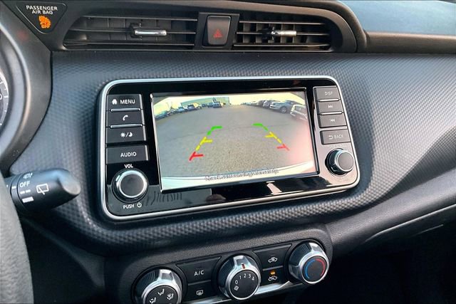Used 2024 Nissan Kicks S image 21