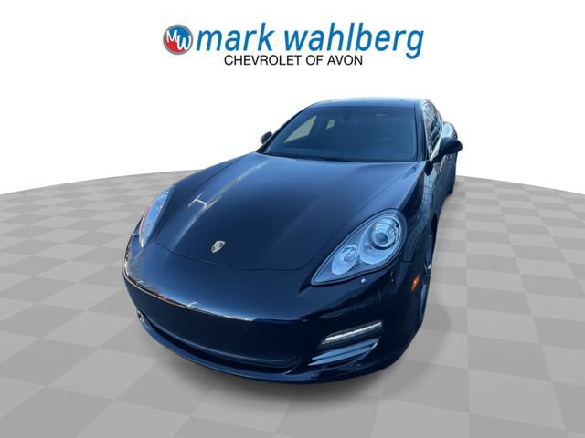 Used 2013 Porsche Panamera 4S image 3