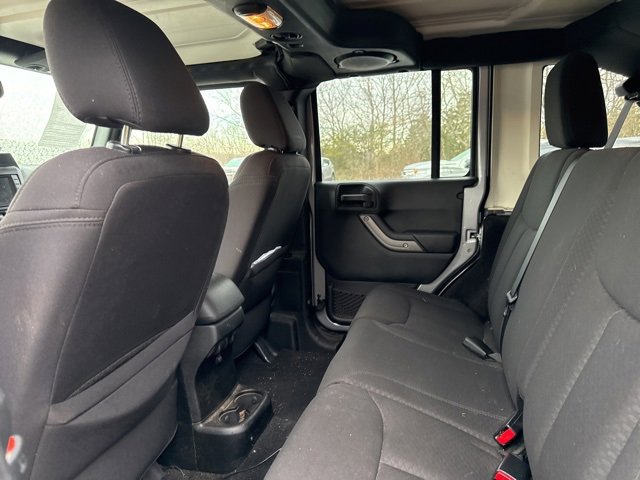Used 2013 Jeep Wrangler Unlimited Sport image 8