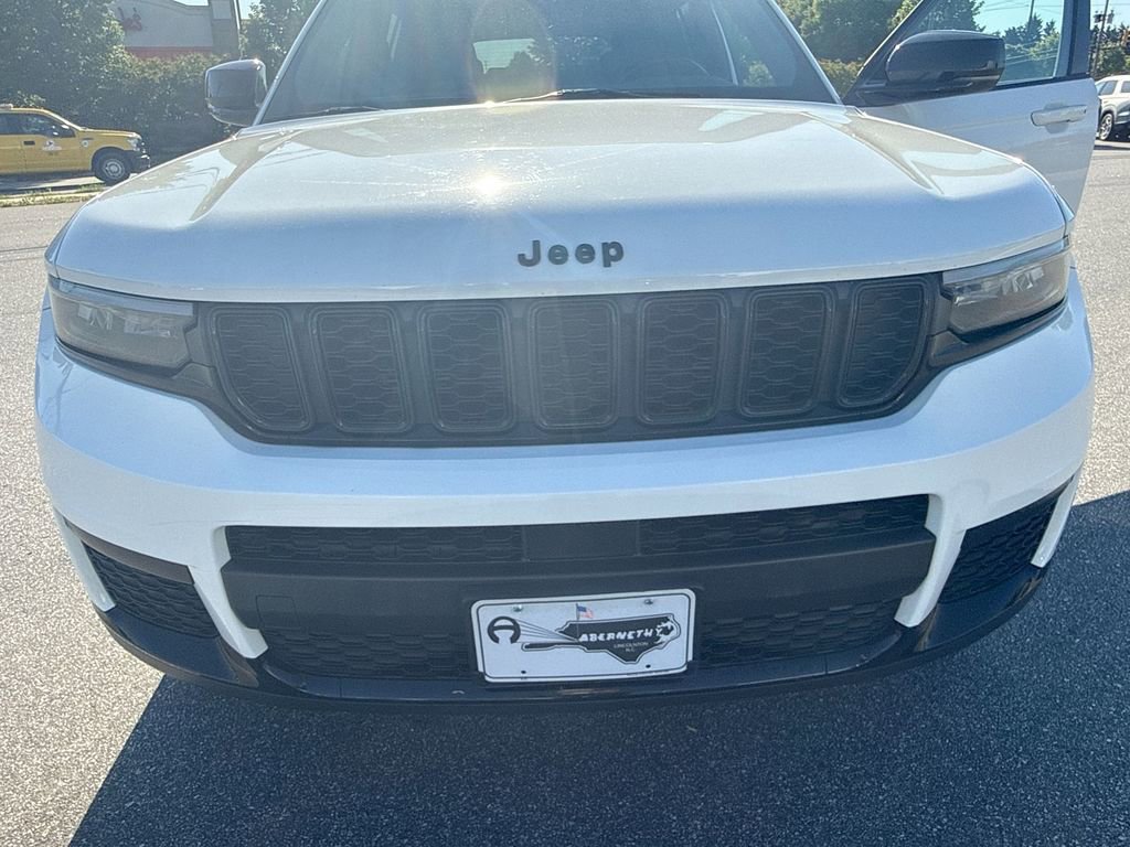 Used 2021 Jeep Grand Cherokee L Laredo AWD/4WD image 30