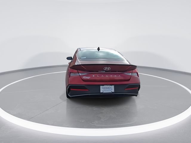 New 2026 Hyundai Elantra Sport image 7
