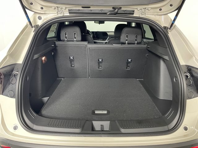 New 2026 Chevrolet Trax RS w/ Driver Confidence Package FWD image 7