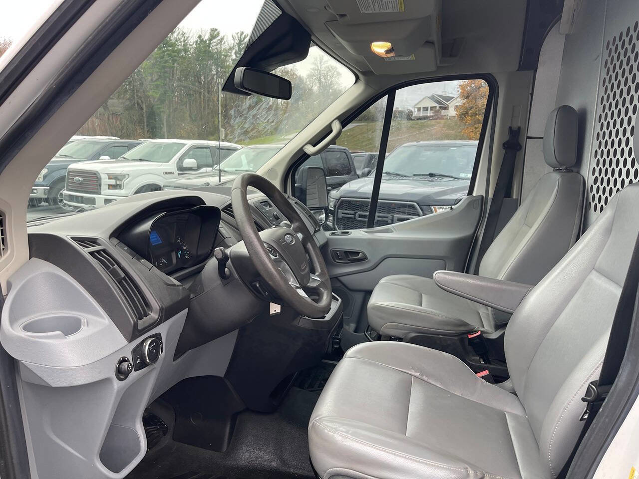 Used 2015 Ford Transit 250 148 Medium Roof image 28