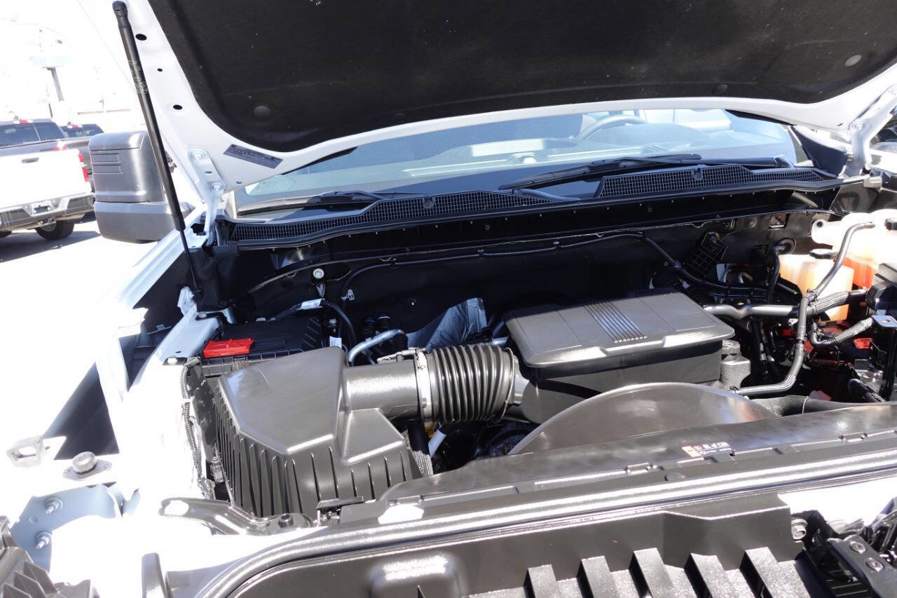 Used 2025 Chevrolet Silverado 2500 W/T AWD/4WD image 57