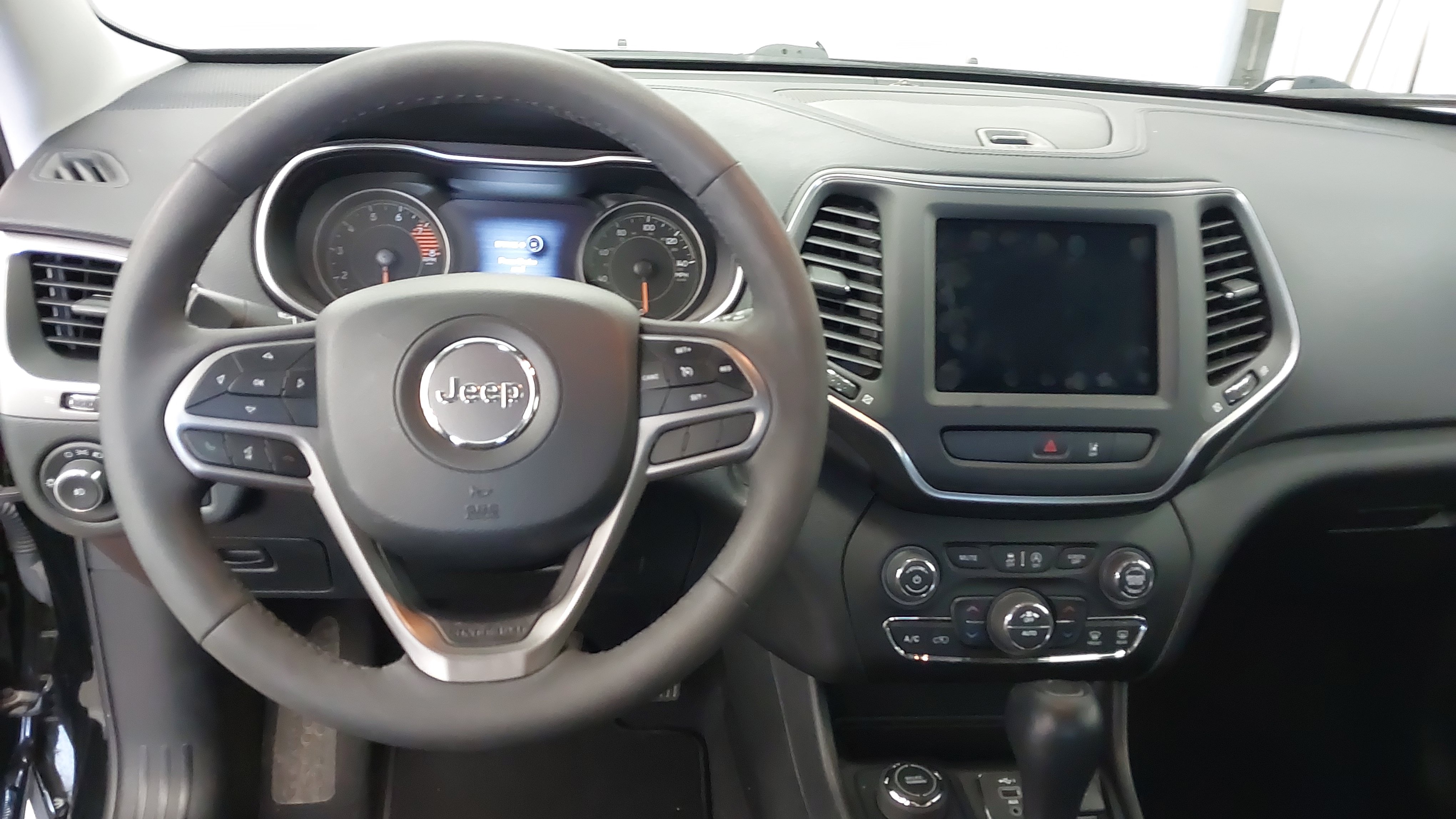 Used 2022 Jeep Cherokee Latitude Lux AWD/4WD image 26