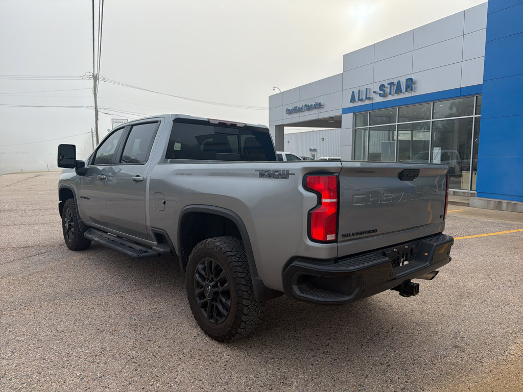 Used 2025 Chevrolet Silverado 2500 LT w/ Trail Boss Package AWD/4WD image 6
