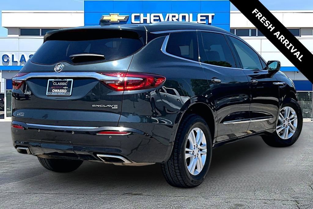 Used 2019 Buick Enclave Essence AWD/4WD image 5