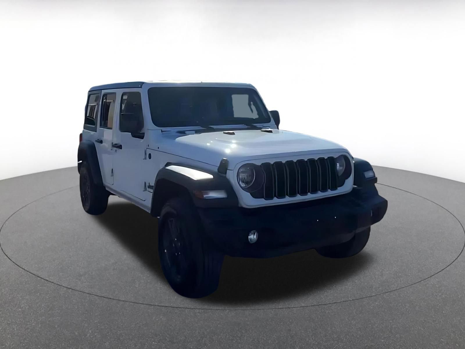 Used 2025 Jeep Wrangler Sport S image 4