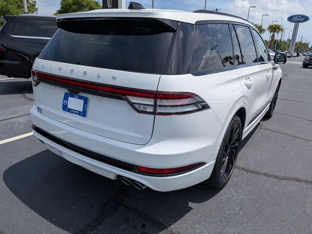 New 2026 Lincoln Aviator Reserve AWD/4WD image 4