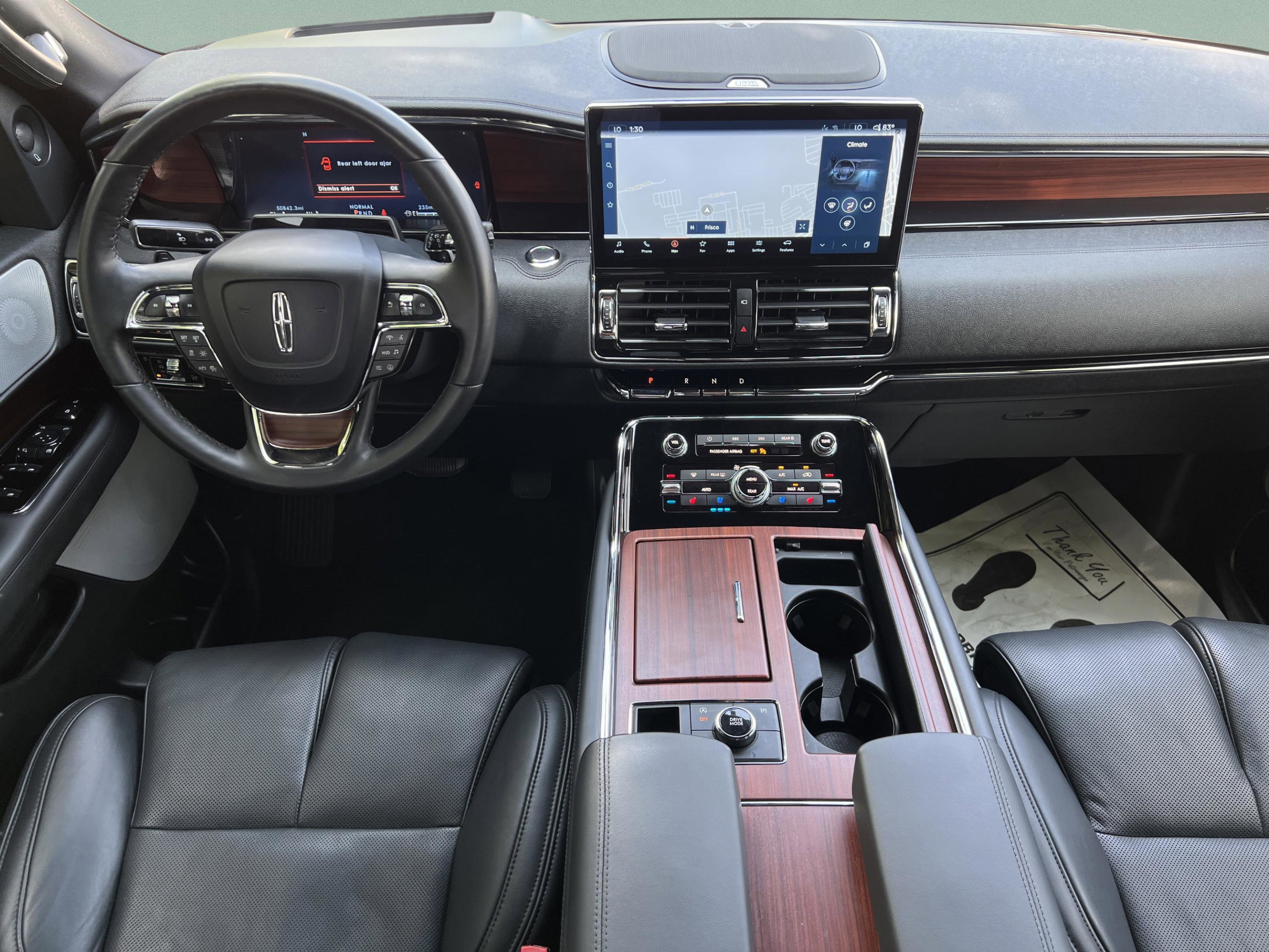 Used 2023 Lincoln Navigator Reserve AWD/4WD image 9