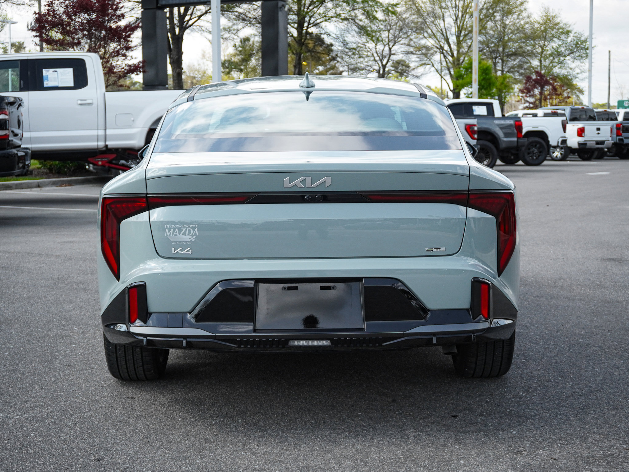 Used 2025 Kia K4 GT-Line w/ GT-Line Premium Package image 9