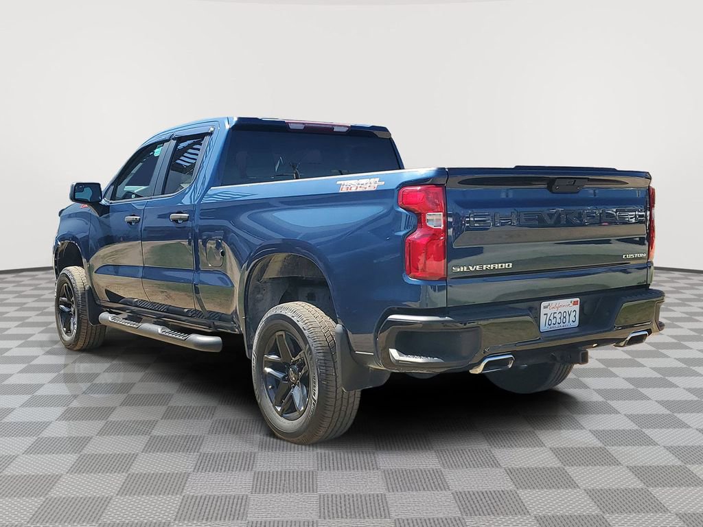 Used 2019 Chevrolet Silverado 1500 Custom Trail Boss w/ Custom Convenience Package image 4