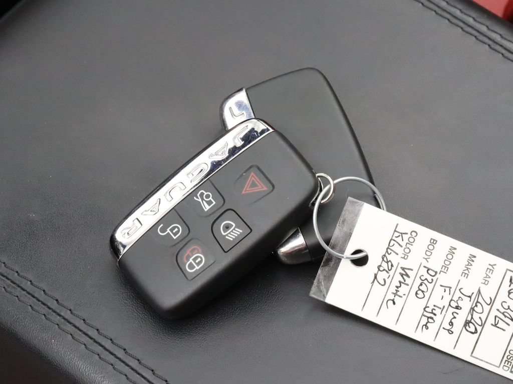 Used 2020 Jaguar F-TYPE Convertible RWD image 19