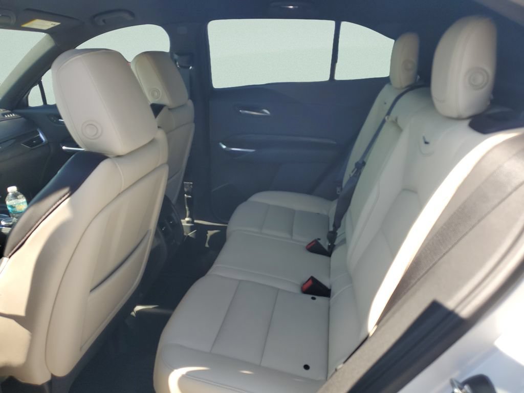 Used 2023 Cadillac XT4 Sport FWD image 10