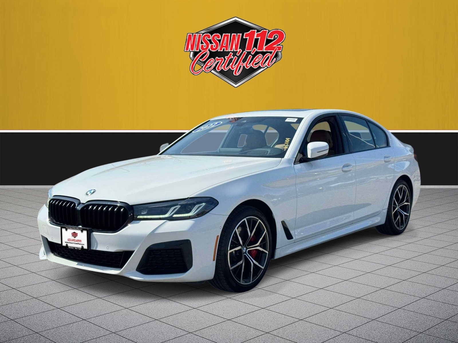 Used 2022 BMW 530i xDrive w/ M Sport Package AWD/4WD image 3