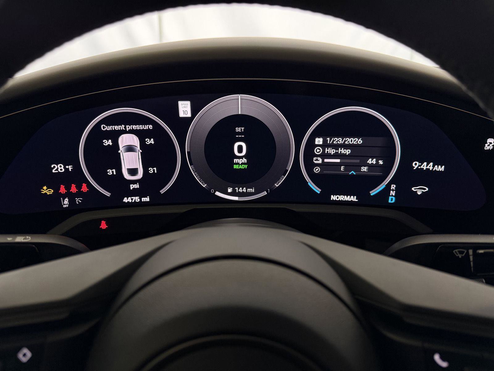 Certified 2025 Porsche Taycan image 21