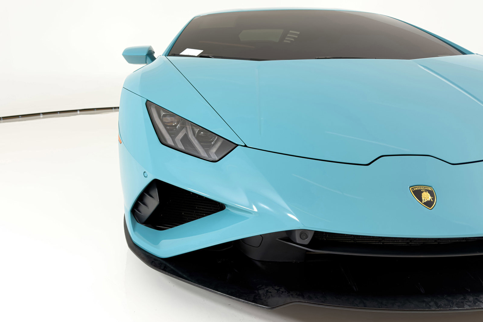 Used 2021 Lamborghini Huracan EVO image 13