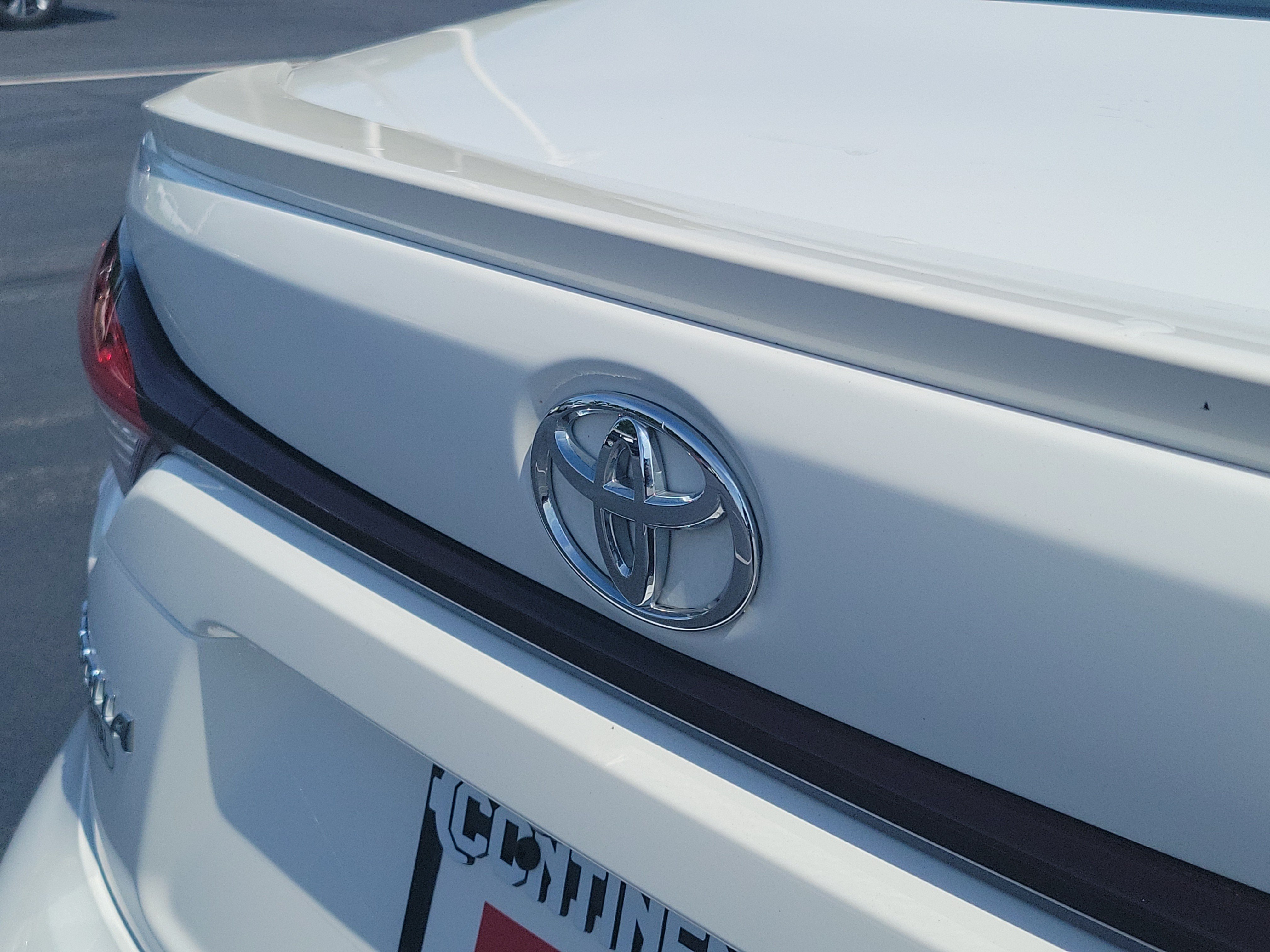 Certified 2021 Toyota Corolla SE FWD image 8