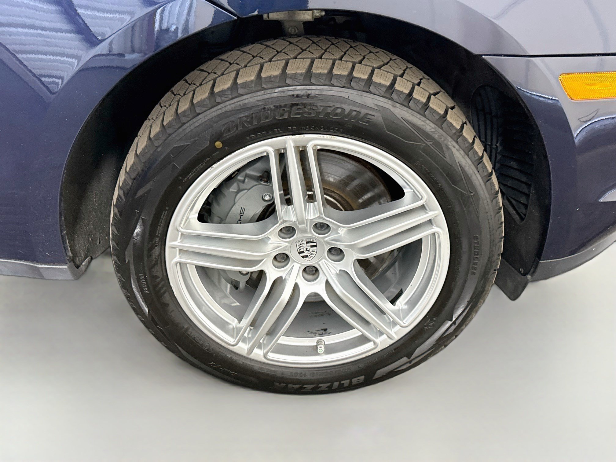 Used 2020 Porsche Macan S AWD/4WD image 32