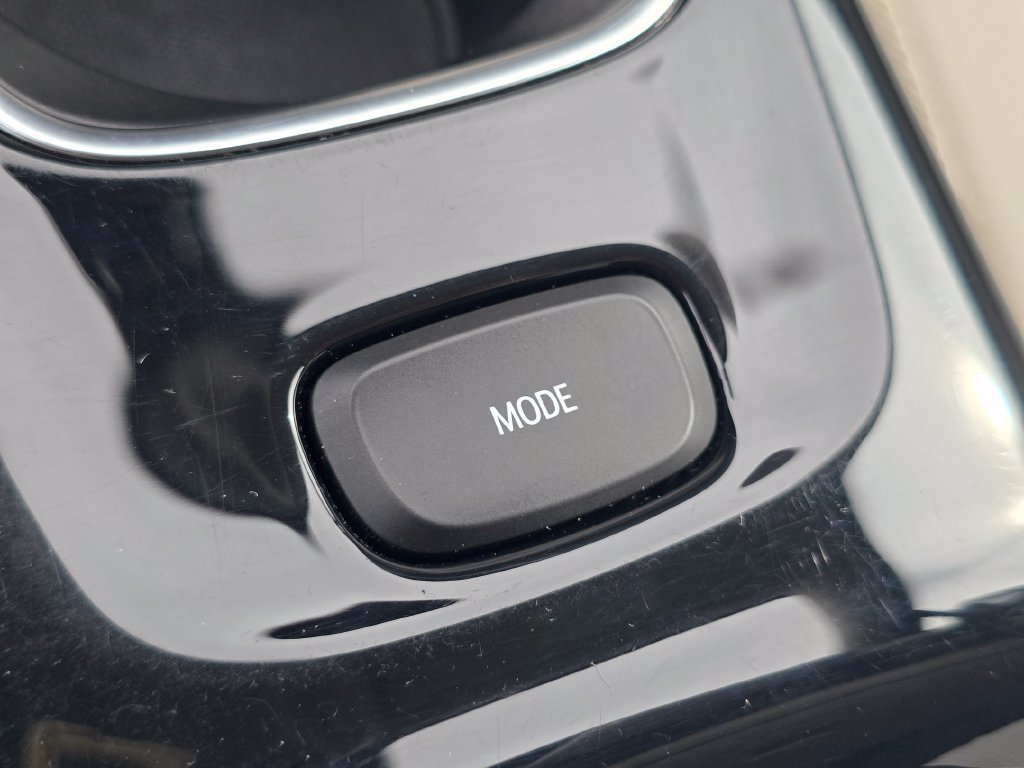 Used 2023 Buick Envision Preferred AWD/4WD image 8