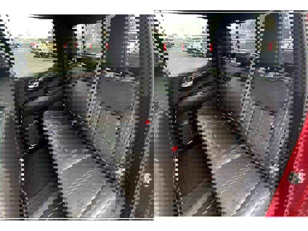 Used 2024 Chevrolet Silverado 1500 High Country w/ Technology Package image 26