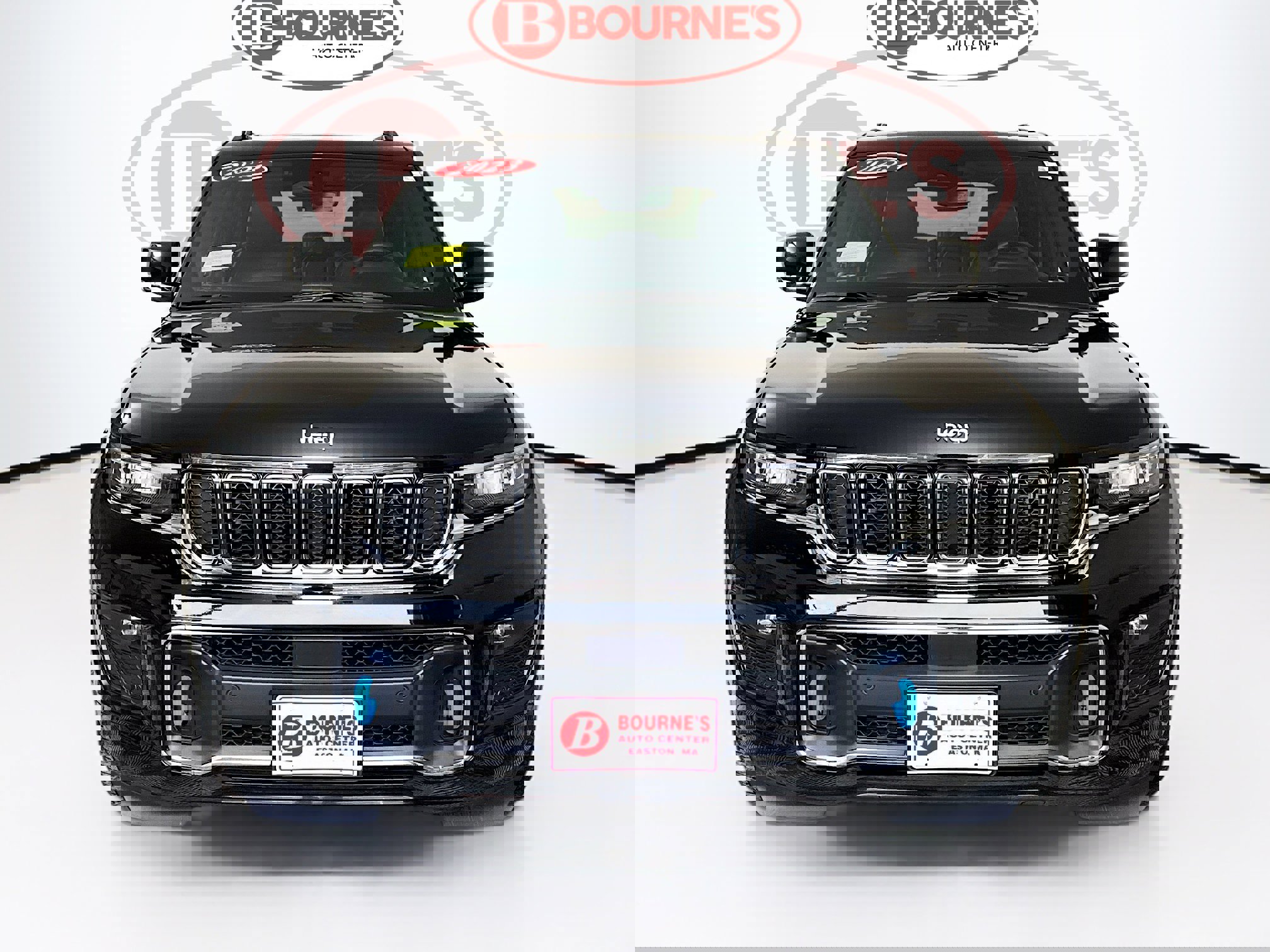 Used 2023 Jeep Grand Cherokee Overland image 7