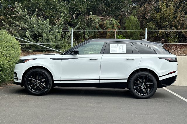 Certified 2026 Land Rover Range Rover Velar Dynamic SE AWD/4WD image 2